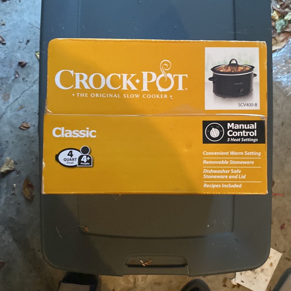 Small Croc-Pot - Picture 3 of 7